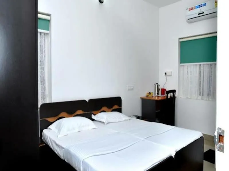 فندق 33 Heritage Avenue Kochi